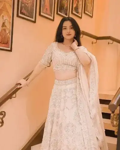 Escort Service In Vile Parle
